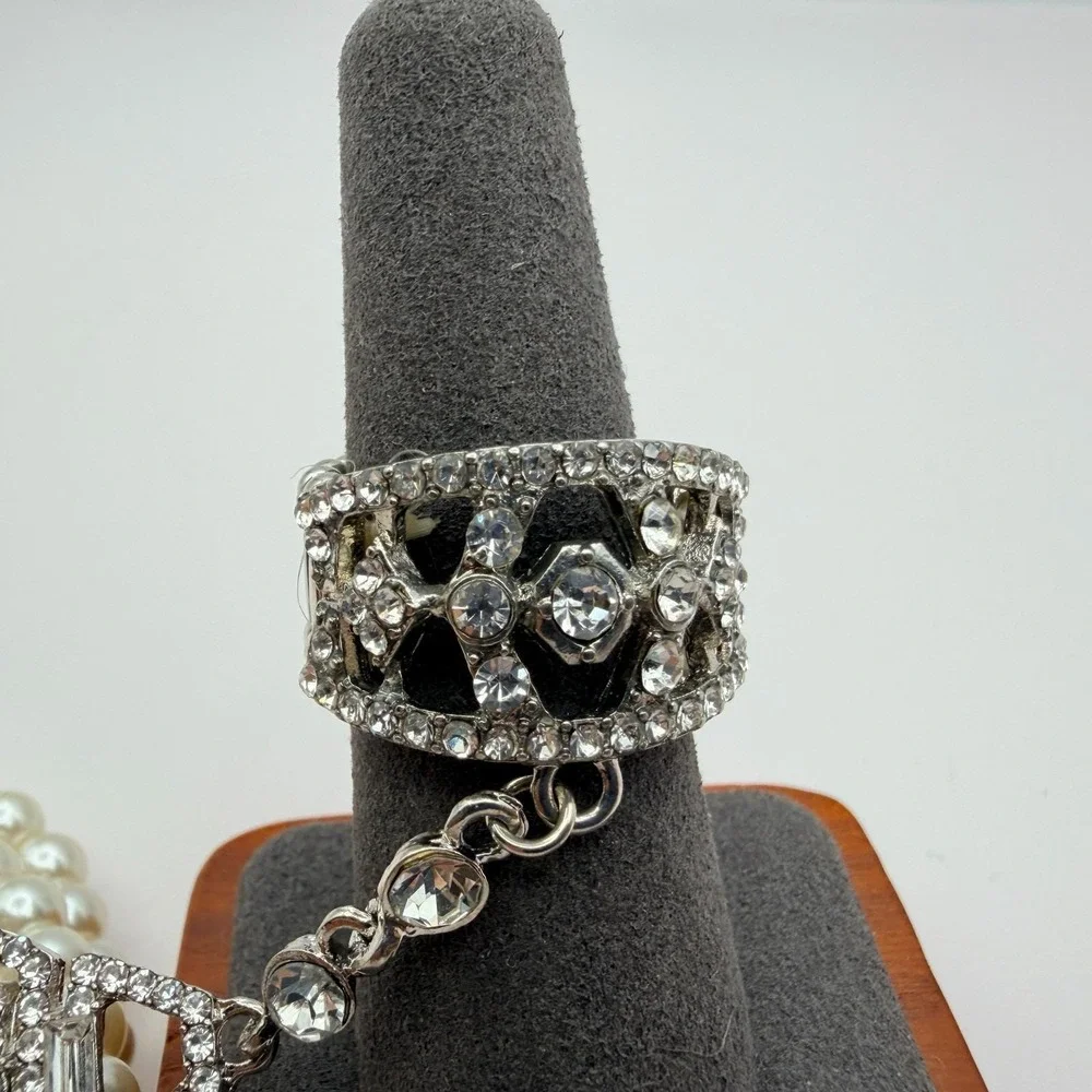 Vintage 50s Style‎ Triple Row Faux Pearl Rhinestone Statement Bracelet Jewelry